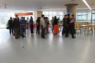 各地中小学领导参观育才中学健力源餐厅 各地中小学领导参观育才中学健力源餐厅