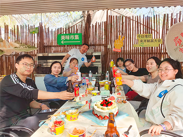 职能部门同事生日会 (1).png