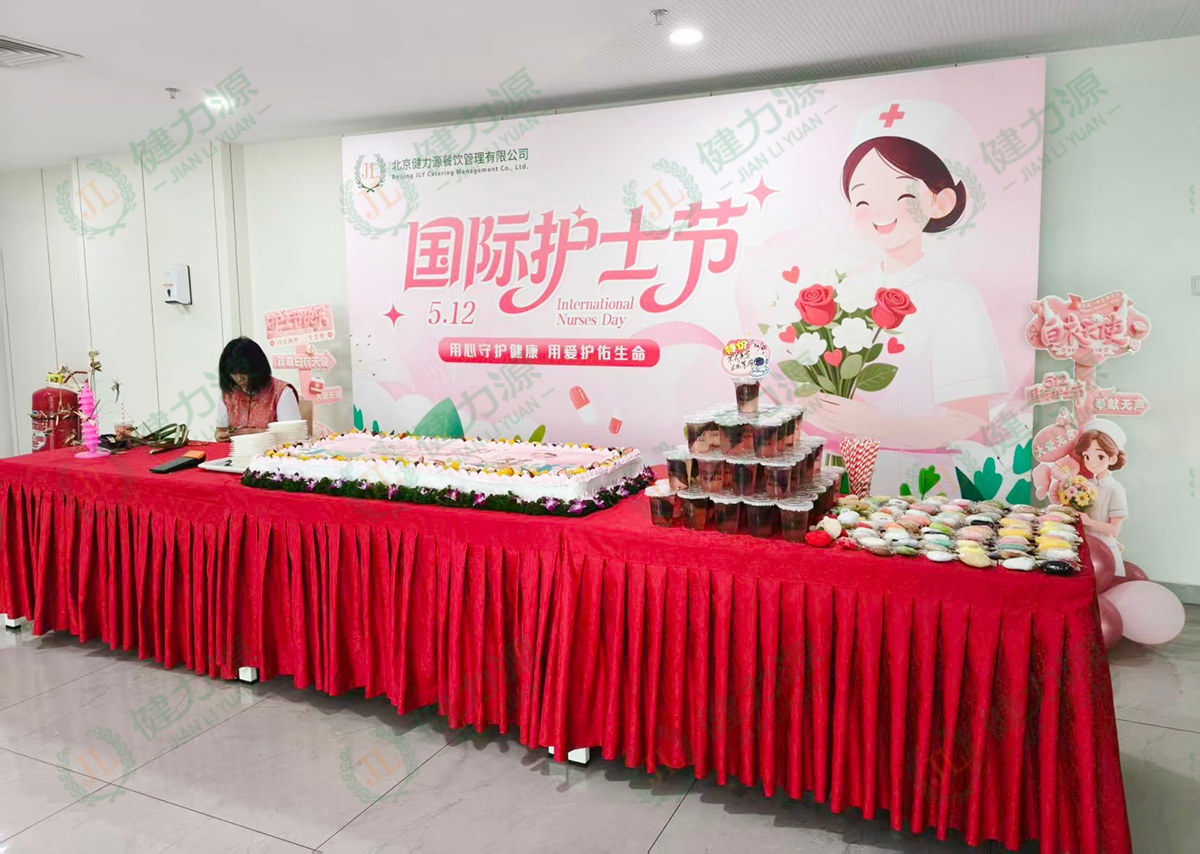 丰富的活动展台 (1).jpg