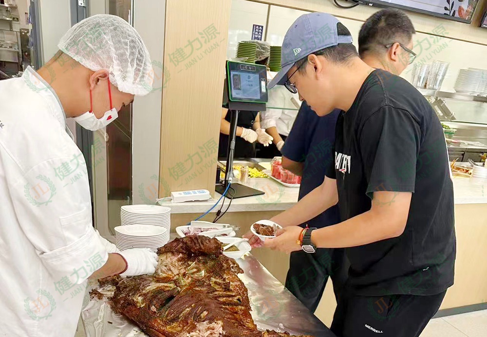 分发肉排 (1).jpg