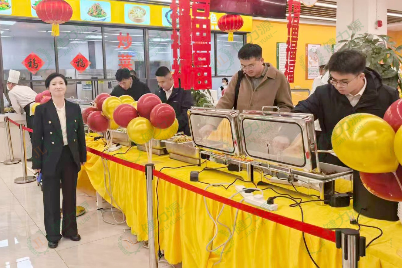 济南1区4片区经理安翠霞 连续多年守岗 (1).jpg